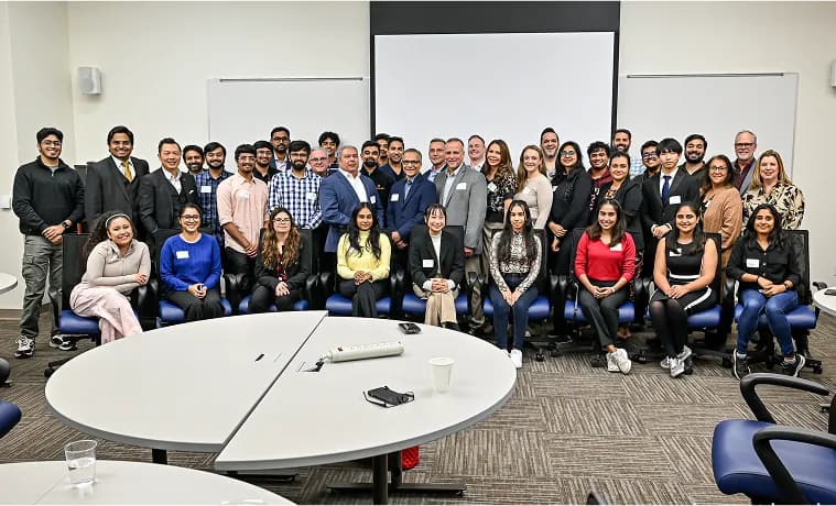 Mentors sharing guidance with the next generation of tech professionals